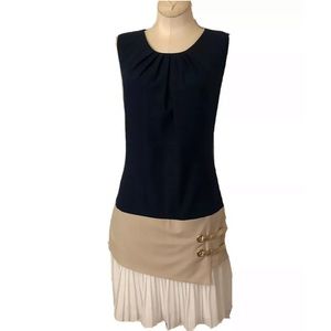 Explosion Colorblock Sleeveless Pleated Dress